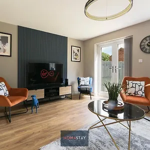  Holiday home Nomastay: Corporate & Family Near Hospital &