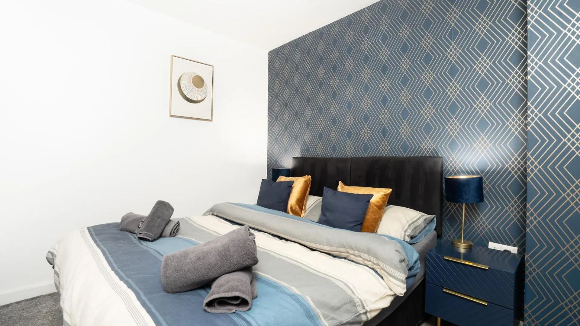 Apartment Home Away From Home - Contractors & Leisure Sheffield