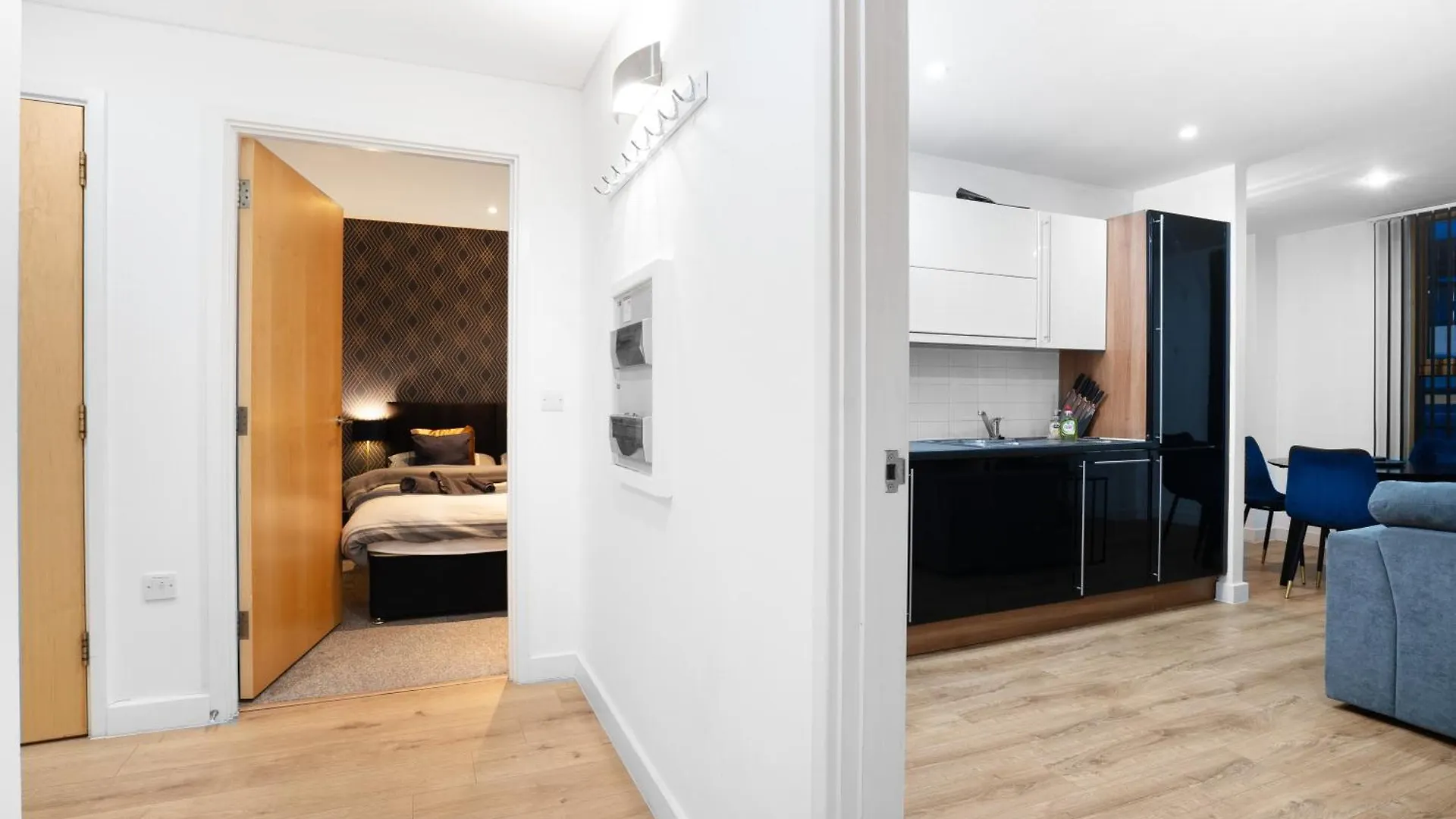 Apartment Home Away From Home - Contractors & Leisure Sheffield